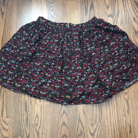 American Apparel Flower Pattern Circle Skirt - Picture 2 of 6
